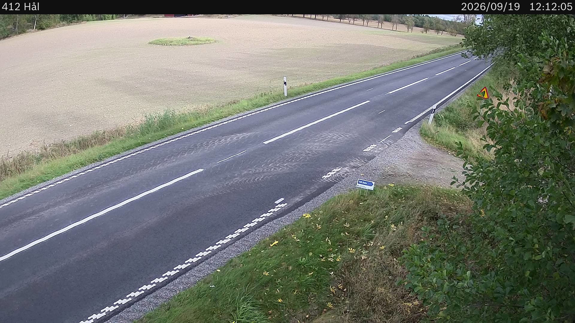 Hål