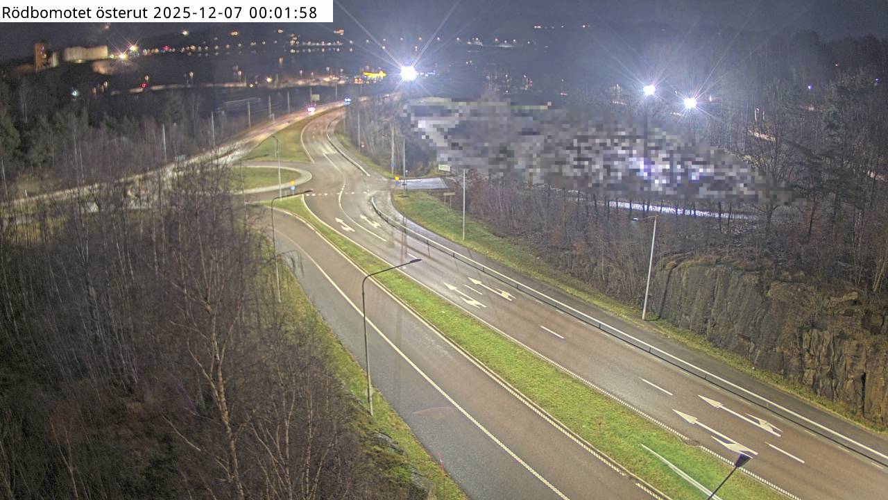 Rödbomotet Österut