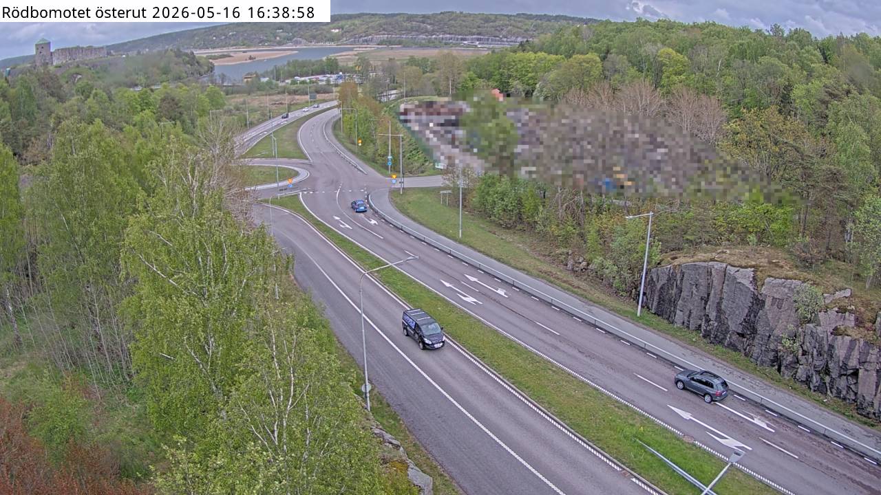 Rödbomotet Österut