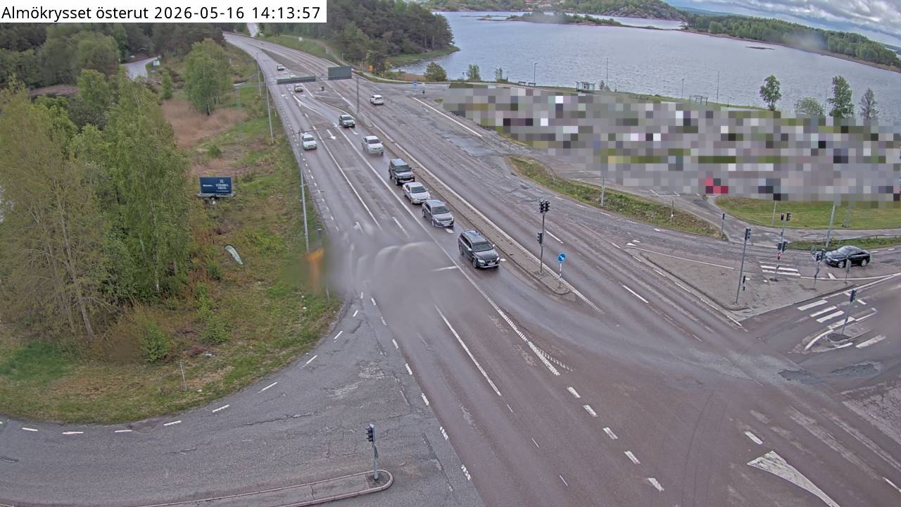 Almökrysset österut