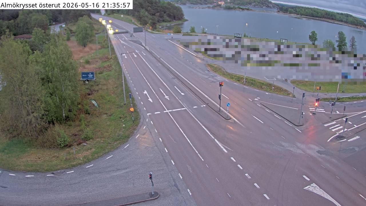 Almökrysset österut