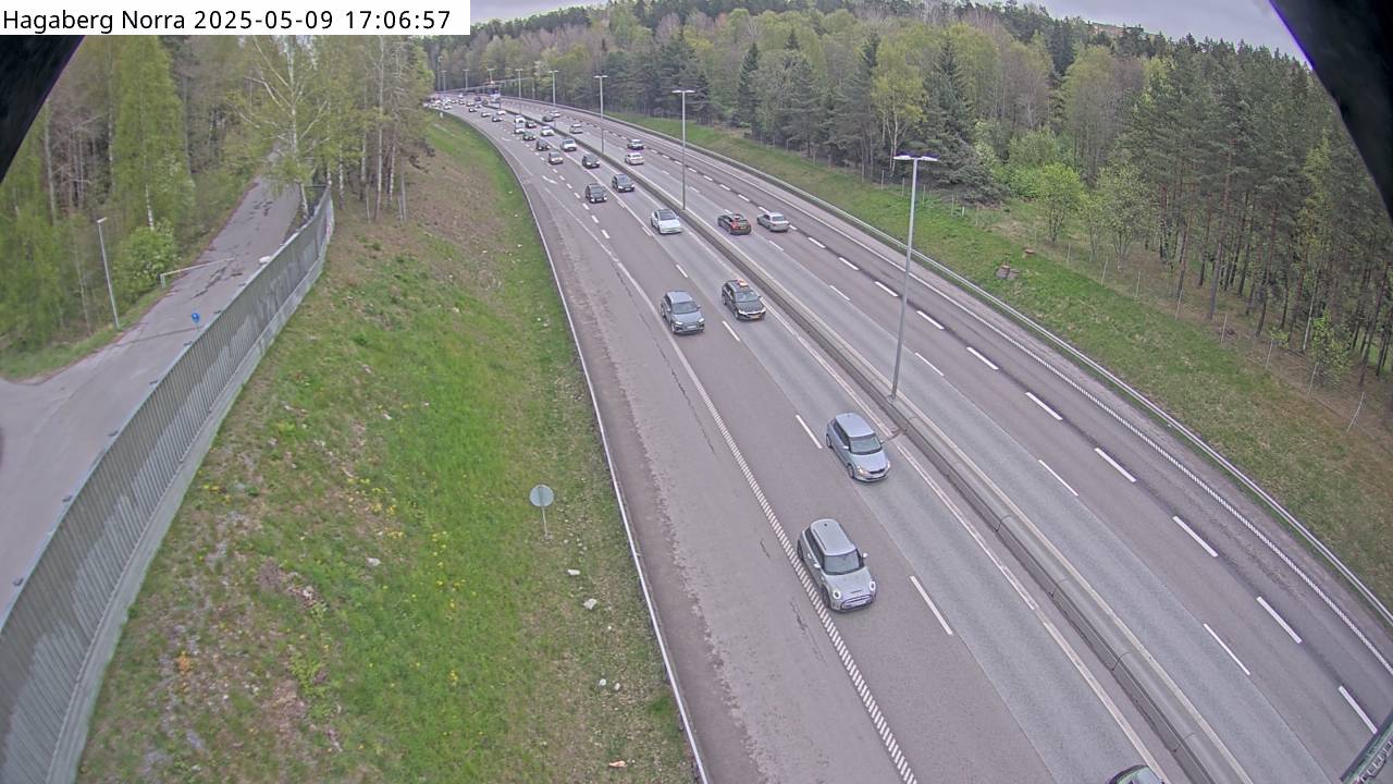 Trafikkamera - Södertäljevägen E4/E20, Hagaberg norra 