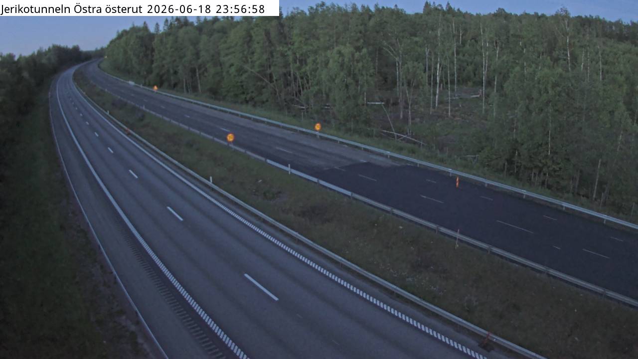 Jerikotunneln Östra — Kameran är placerad på E20 vid Jerikotunneln och är riktad österut.